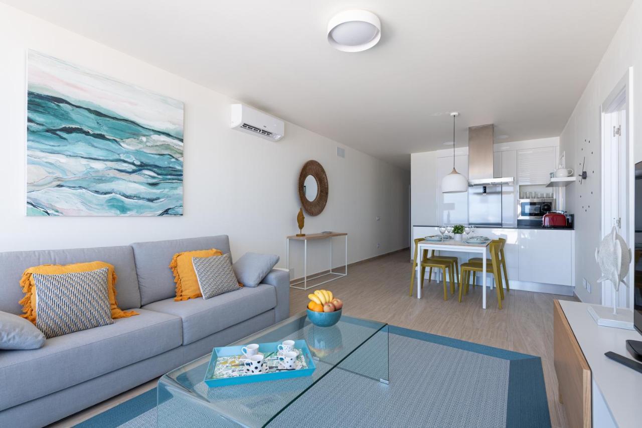 Elegant Living With Great Views Of Las Canteras Beach Λας Πάλμας ντε Γκραν Κανάρια Εξωτερικό φωτογραφία