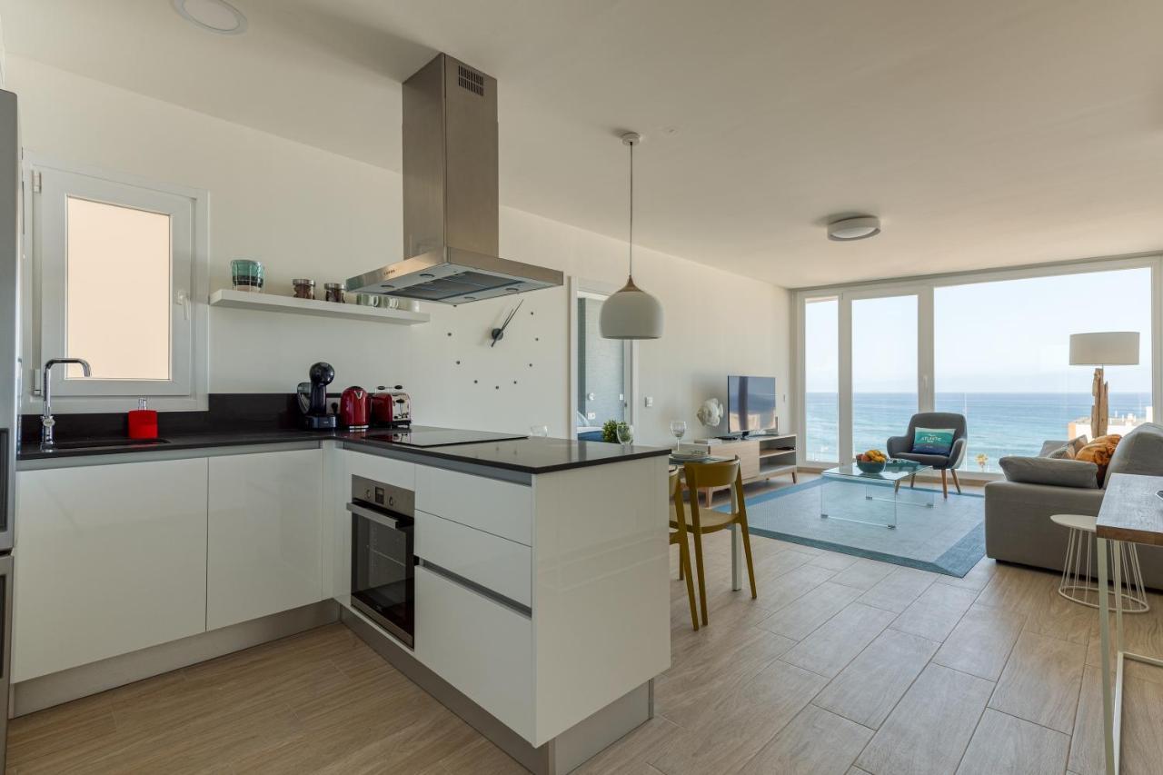 Elegant Living With Great Views Of Las Canteras Beach Λας Πάλμας ντε Γκραν Κανάρια Εξωτερικό φωτογραφία