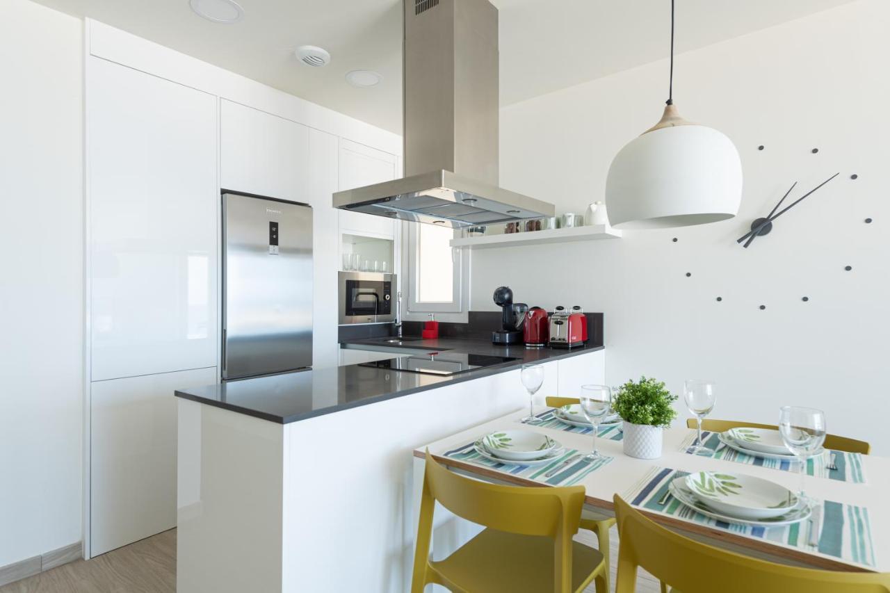 Elegant Living With Great Views Of Las Canteras Beach Λας Πάλμας ντε Γκραν Κανάρια Εξωτερικό φωτογραφία